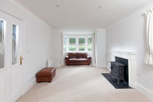 Sitting Room- click for photo gallery
